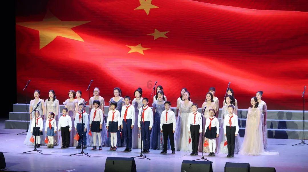 患者高处坠落跟骨外露 市三医骨科专家“移花接木”皮瓣修复跟骨创面